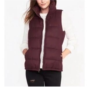 Burgundy Puffer Vest with Fleece Lining